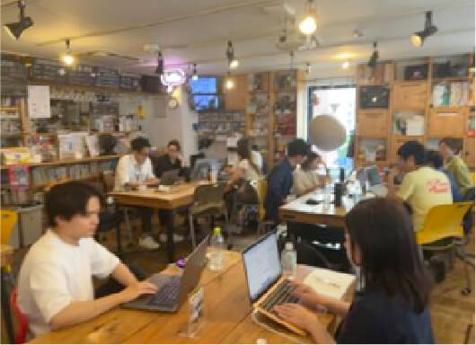 対面セミナー、懇親会の様子3